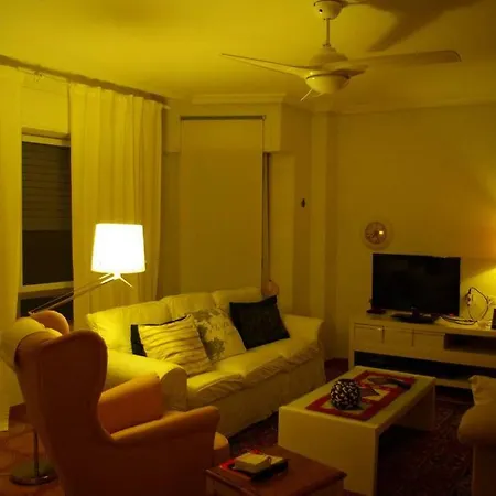 Bed&coffee - Habitacion En Vivienda Habitual Homestay
